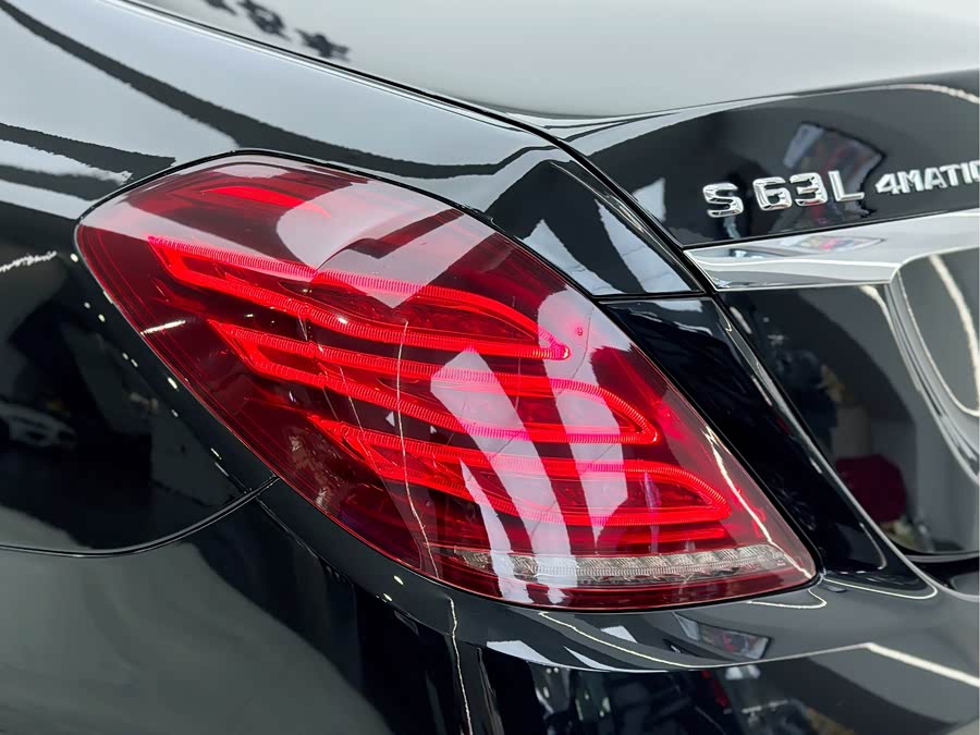 Mercedes-Benz S AMG 2015 #21 Mercedes-Benz S AMG 2015 изображение автомобиля #21