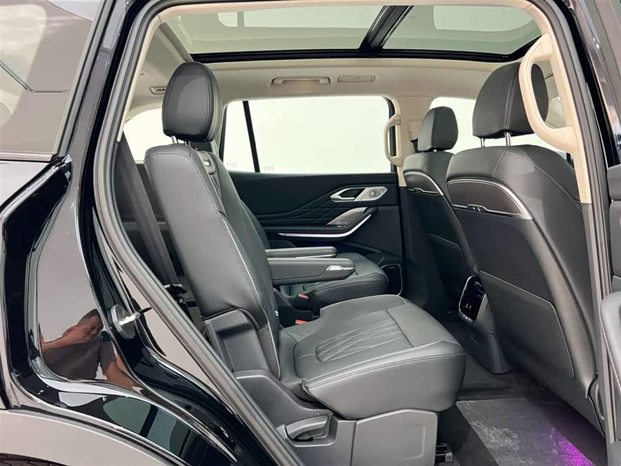 HongQi HS7 PHEV 2025 #21 HongQi HS7 PHEV 2025 car image #21