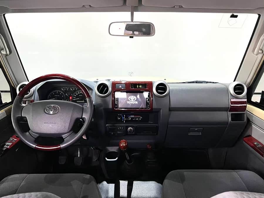 Toyota 2020 car image #21