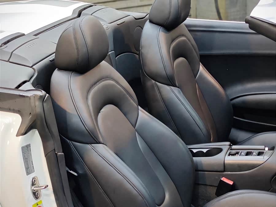 Audi R8 2012 immagine di auto #21