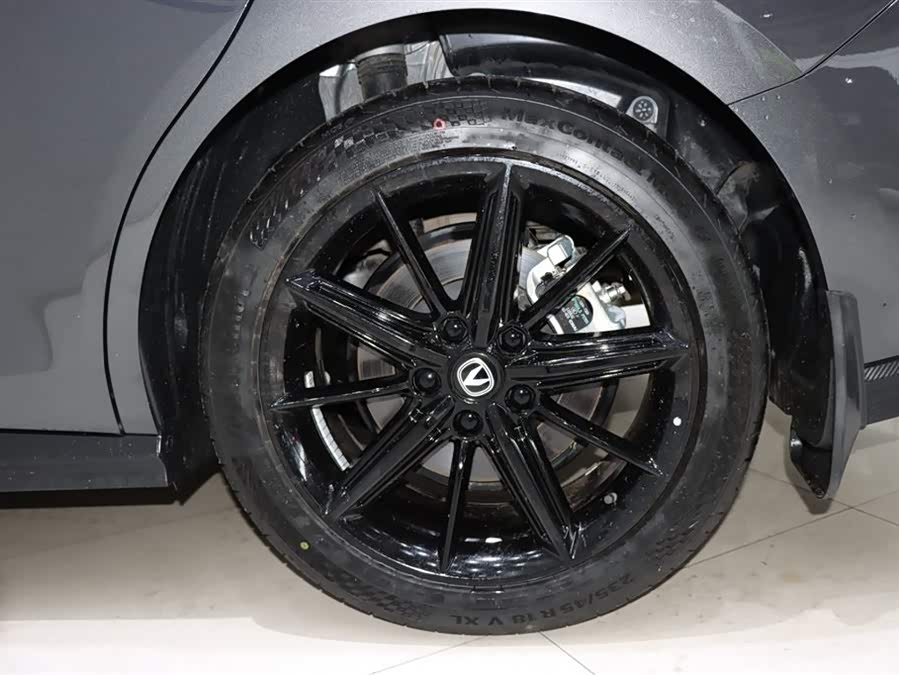 Changan UNI-V iDD 2023 car image #21