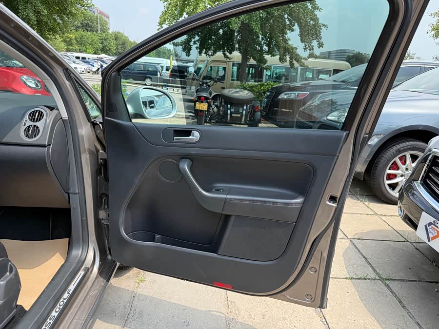 Volkswagen Golf (Imported) 2012 imagem de carro #21