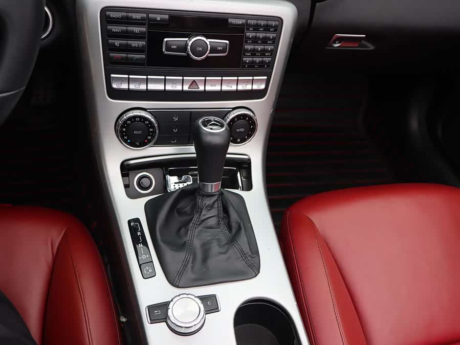 Mercedes-Benz SLK Class 2014 immagine di auto #21