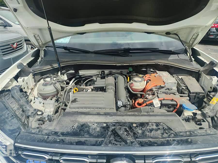 Volkswagen Tayron GTE 2021 car image #21