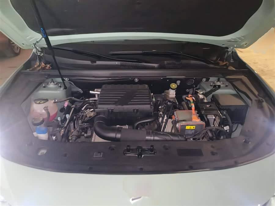 Jetour X70 C-DM 2025 #21 Jetour X70 C-DM 2025 car image #21