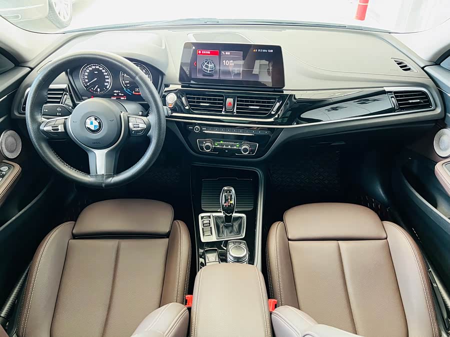 BMW 1 Series 2023 #21 BMW 1 Series 2023 car image #21