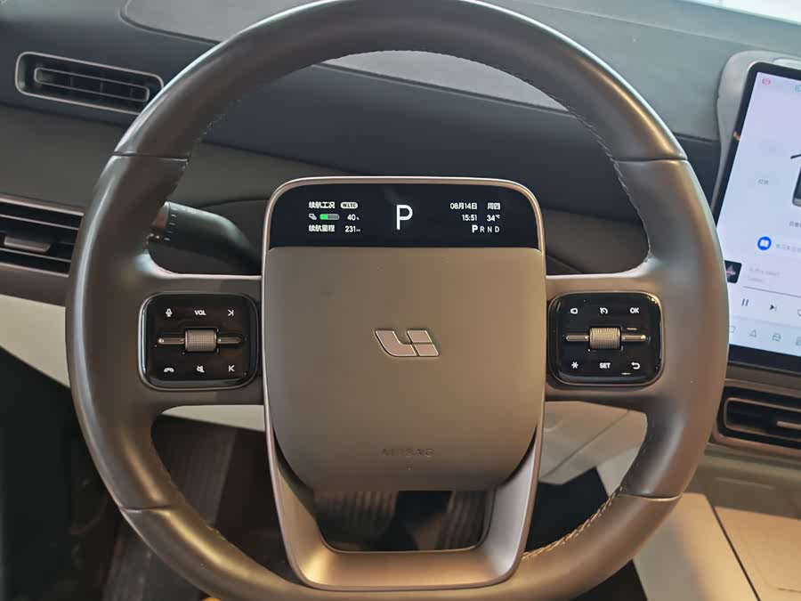 理想汽车 理想MEGA 2024 汽车图片 #21