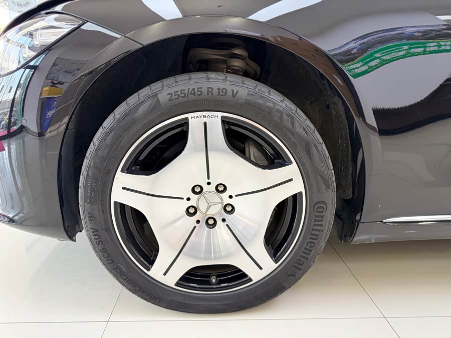 Mercedes-Benz Maybach S Class 2021 immagine di auto #21