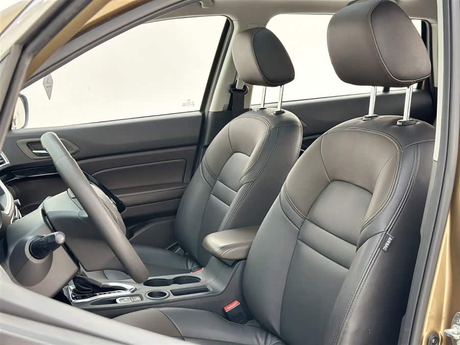 GAC Trumpchi GS4 2016 #21 GAC Trumpchi GS4 2016 car image #21