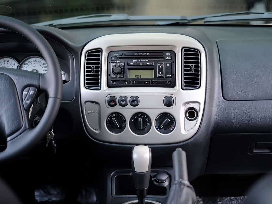 Ford Escape (Imported) 2007 immagine di auto #21