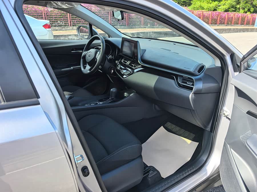 Toyota Izoa 2021 immagine di auto #21