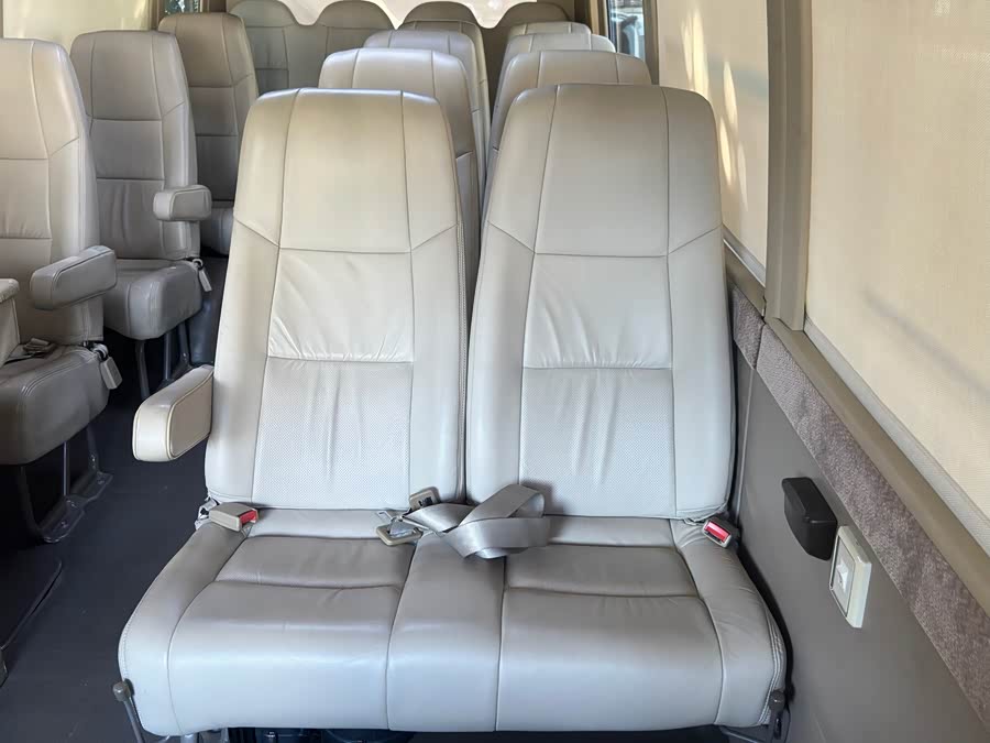 Toyota Coaster 2015 #21 Toyota Coaster 2015 imagen de coche #21