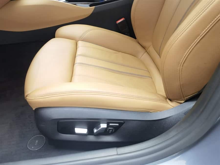 BMW 5 Series (Imported) 2018 #21 BMW 5 Series (Imported) 2018 car image #21