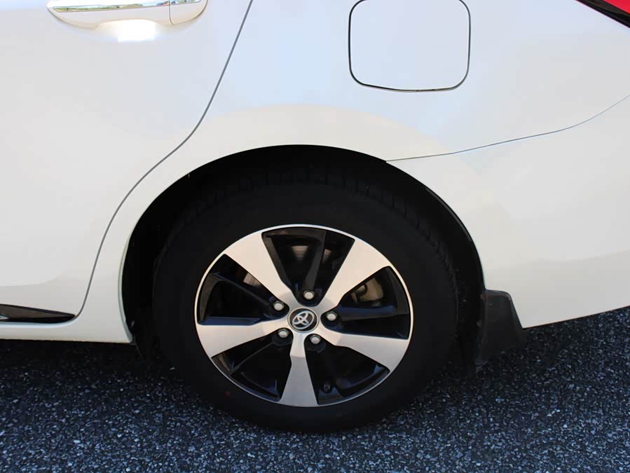 Toyota Levin Hybird E+ 2019 изображение автомобиля #21