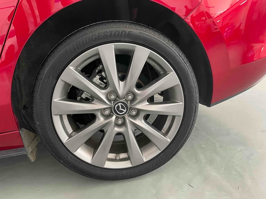 Mazda 3 Axela 2022 immagine di auto #21