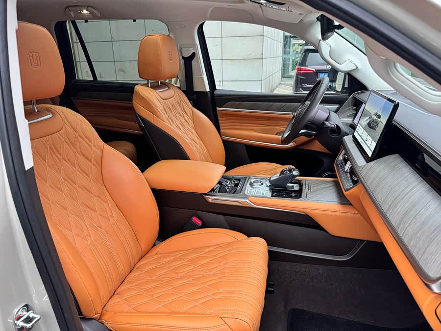 Tank 500 New Energy 2024 #21 Tank 500 New Energy 2024 car image #21