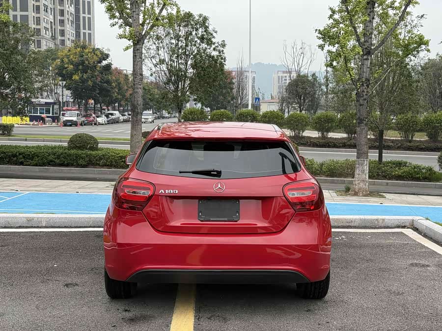 Mercedes-Benz A Class (Imported) 2015 car image #21