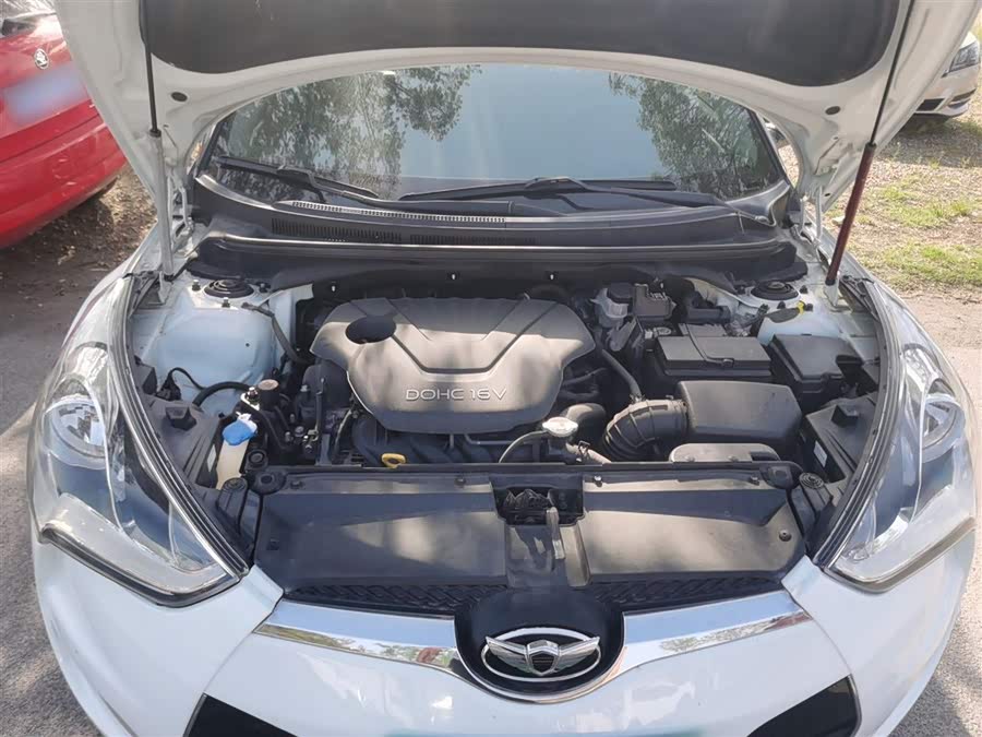 Hyundai Veloster 2015 #21 Hyundai Veloster 2015 car image #21