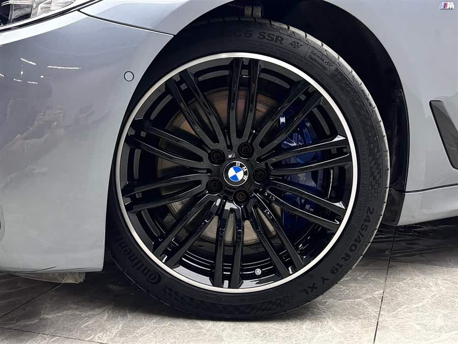 BMW 5 Series (Imported) 2018 car image #21