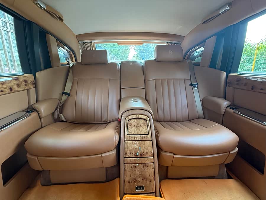 Rolls-Royce Phantom 2008 car image #21