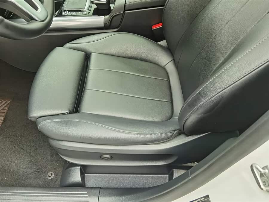 Mercedes-Benz B Class 2021 car image #21