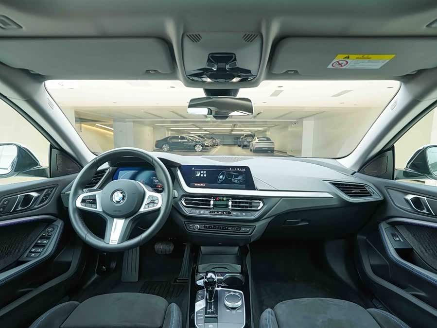 BMW 2 Series (Imported) 2024 immagine di auto #21