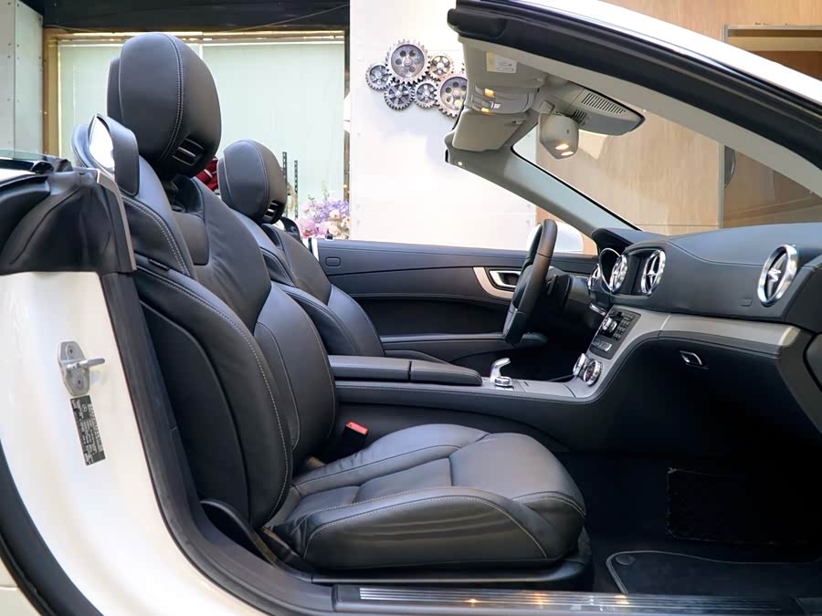 Mercedes-Benz SL Class 2013 immagine di auto #21