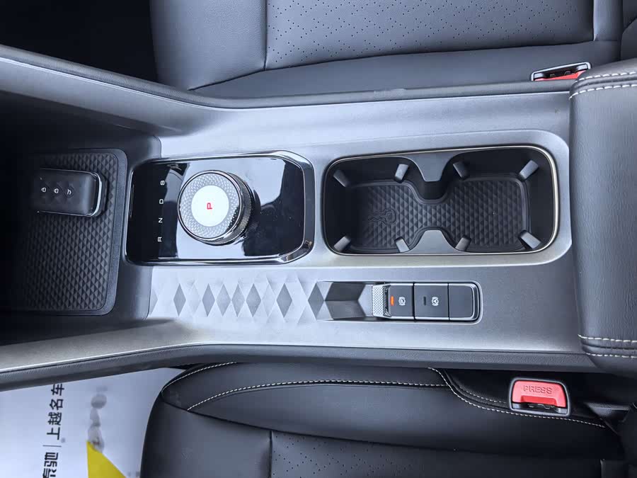 Wuling Xingyun 2023 #21 Wuling Xingyun 2023 car image #21