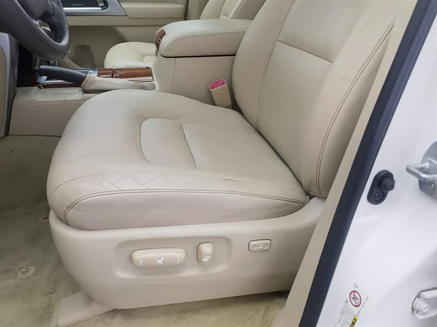 丰田 兰德酷路泽 2013 汽车图片 #21