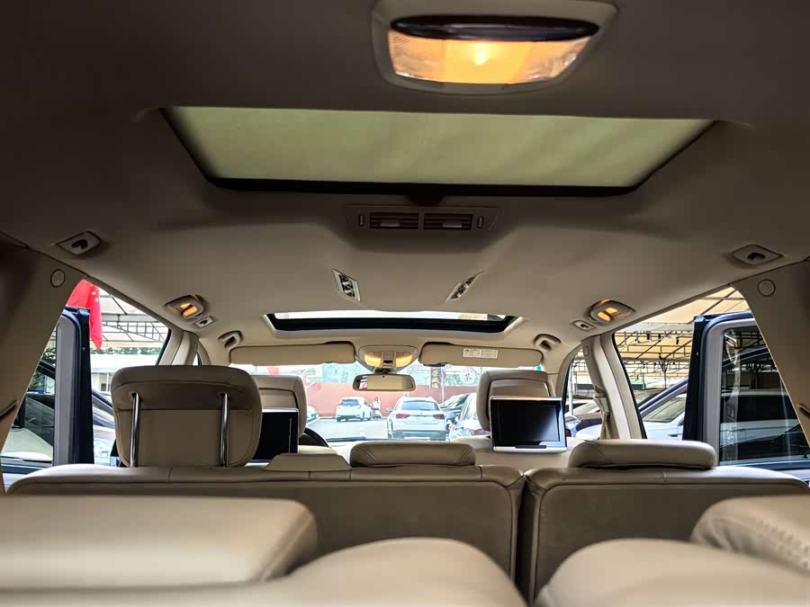 Mercedes-Benz GL Class 2008 car image #21