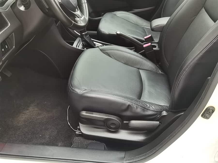 铃木 启悦 2015 汽车图片 #21