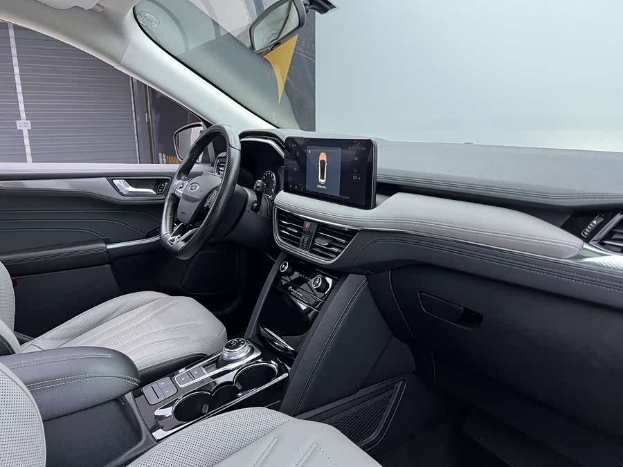 Ford Escape 2021 immagine di auto #21