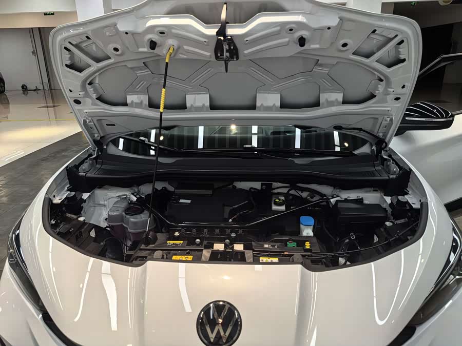 Volkswagen ID.UNYX 06 2024 image de voiture #21