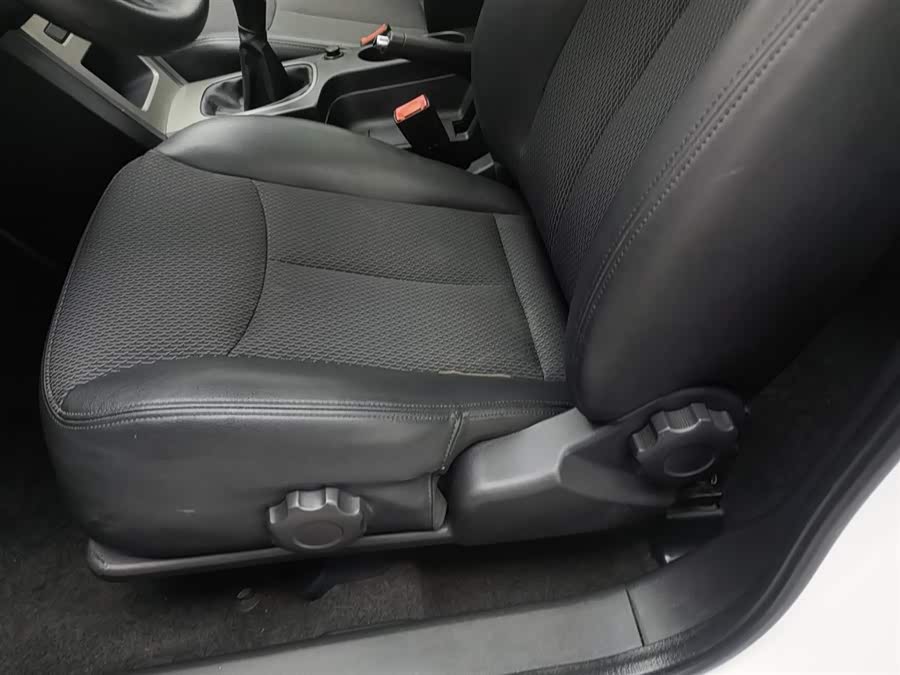 Roewe 350 2015 imagen de coche #21