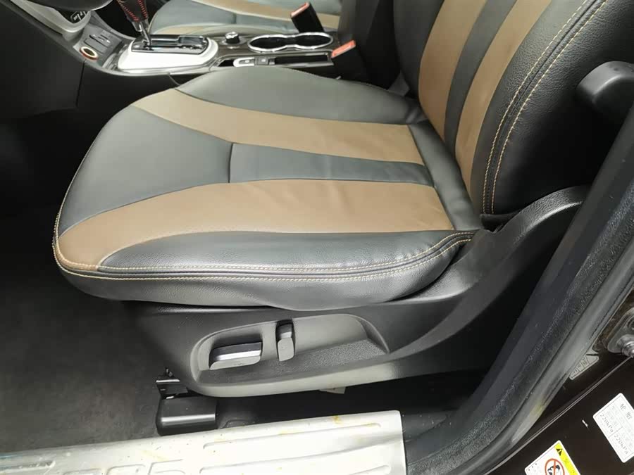 GAC Trumpchi GS5 Super 2015 imagem de carro #21