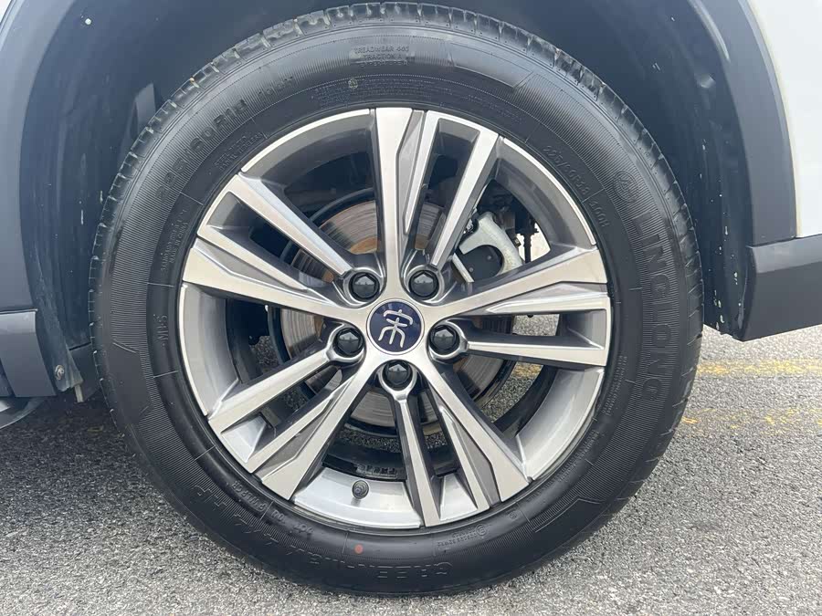 BYD Song Pro 2021 #21 BYD Song Pro 2021 car image #21