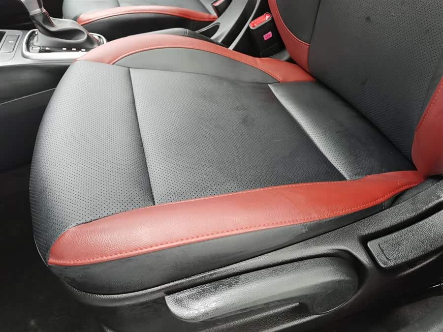 Kia Rio Cross 2019 car image #21