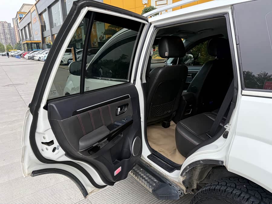 Haval H5 Class 2015 #21 Haval H5 Class 2015 car image #21