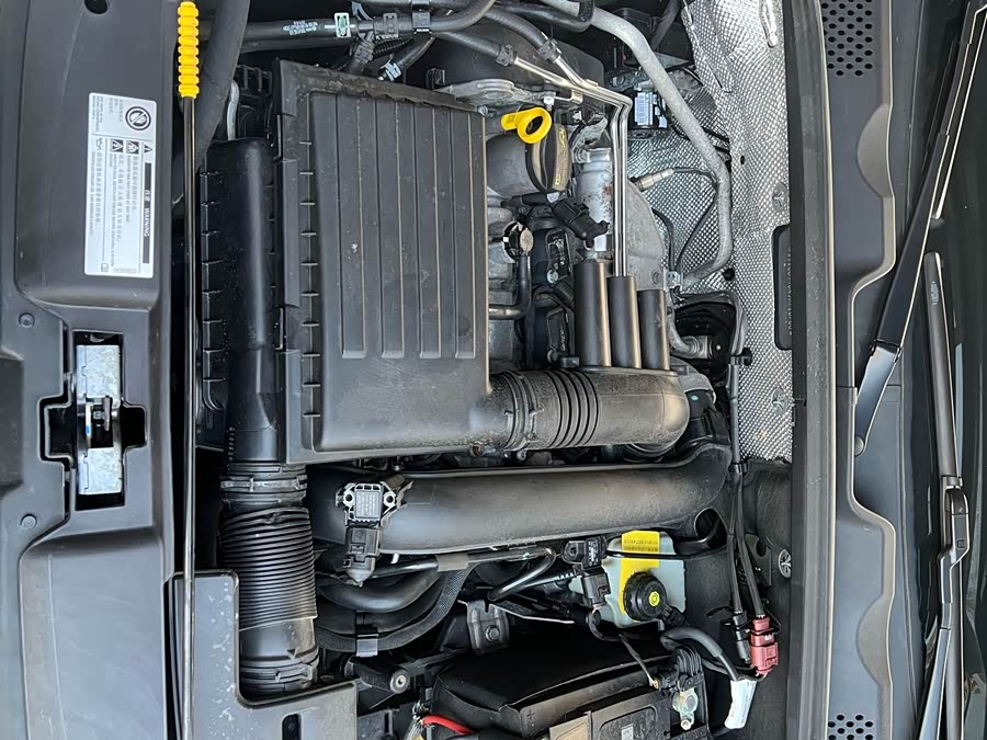 Volkswagen Beetle 2018 immagine di auto #21