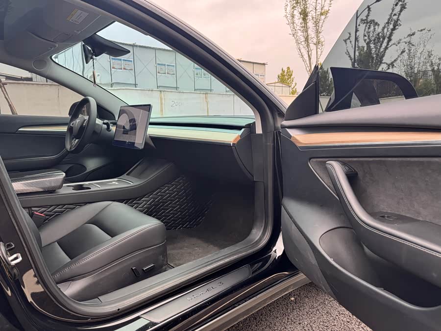 特斯拉 Model 3 2023 汽车图片 #21