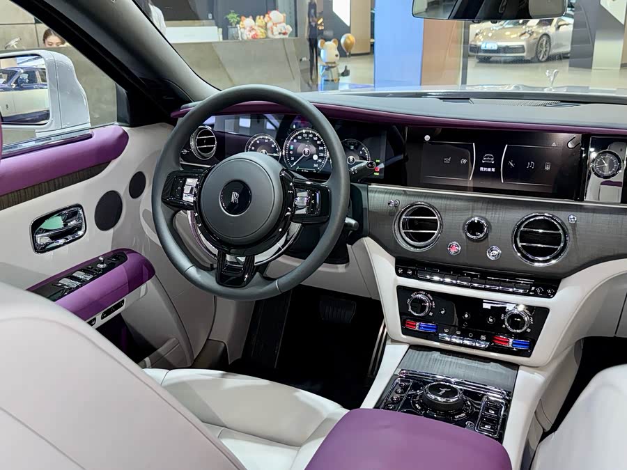 劳斯莱斯 古思特 2023 汽车图片 #21