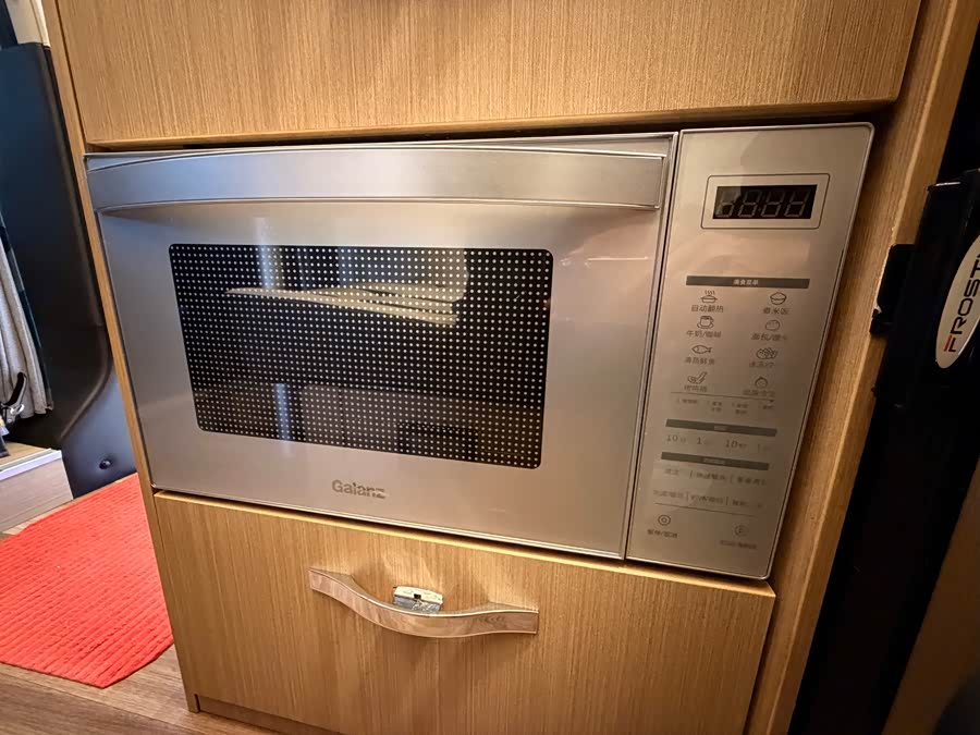 Ford Transit 2021 car image #21