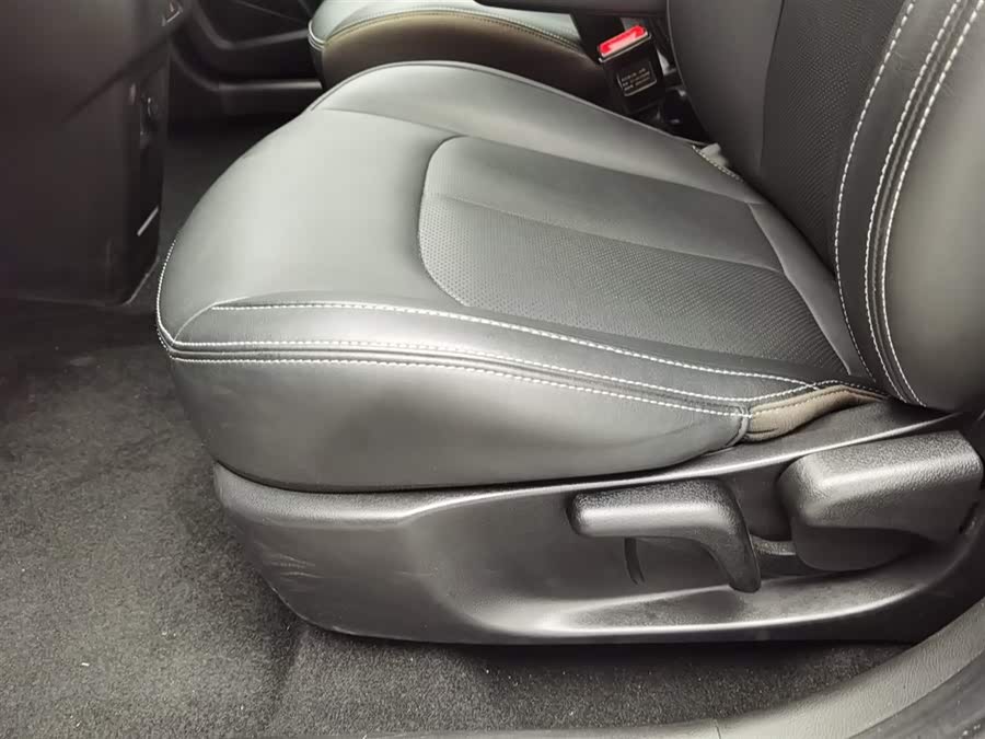 Neta V 2022 #21 Neta V 2022 изображение автомобиля #21