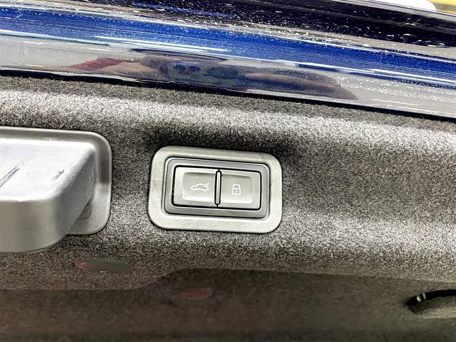 Audi A7L 2023 immagine di auto #21