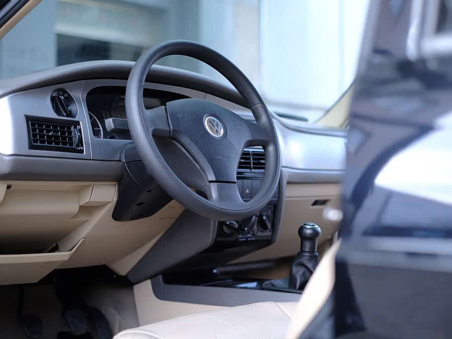 Volkswagen Santana Vista 2011 car image #21