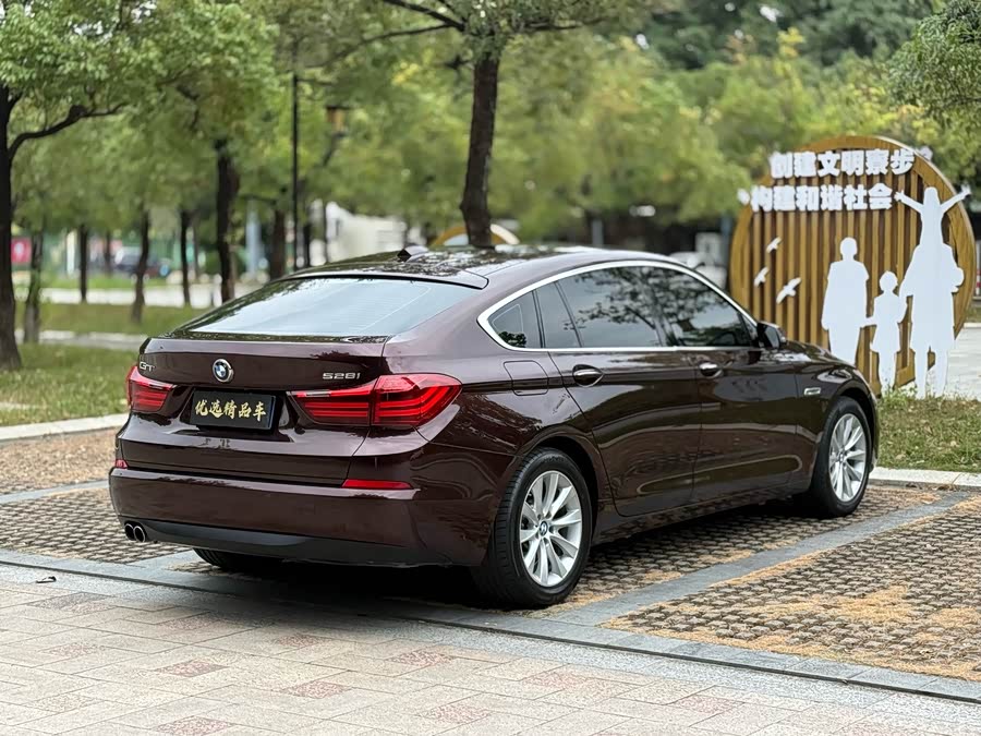 BMW 5 Series GT 2014 #21 BMW 5 Series GT 2014 immagine di auto #21