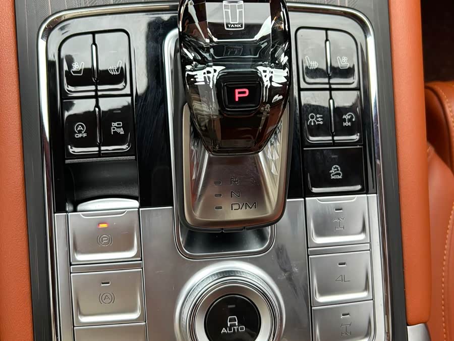 Tank 500 2022 car image #21