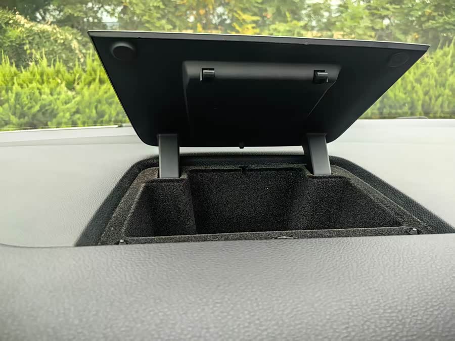 Volkswagen Golf Sportsvan 2018 image de voiture #21