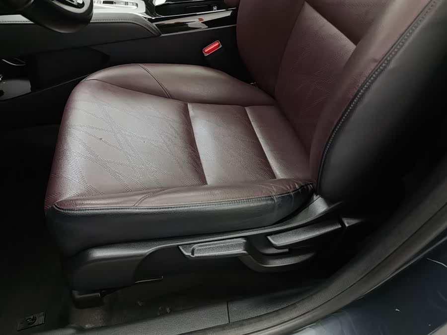 思铭 东风本田M-NV 2021 汽车图片 #21