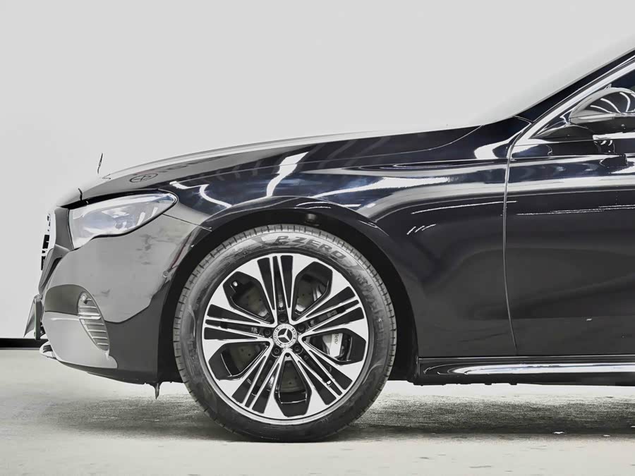 Mercedes-Benz E Class New Energy 2024 car image #21